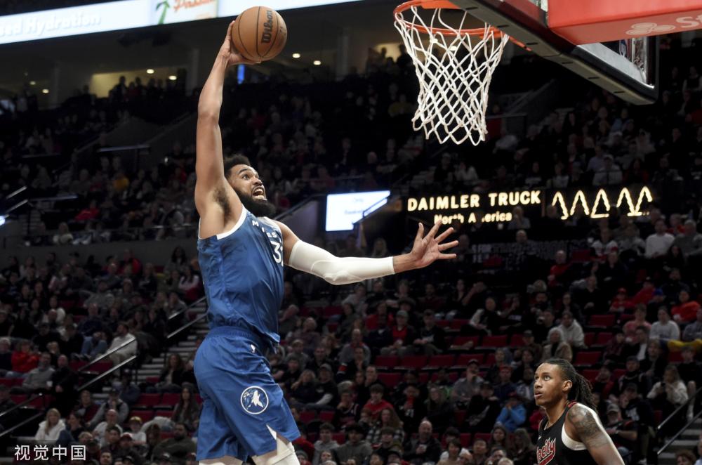 场上游刃有 场上游刃有