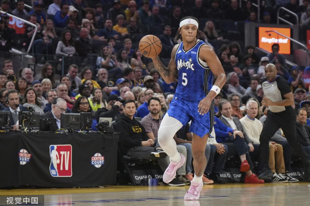 击败对手 击败对手